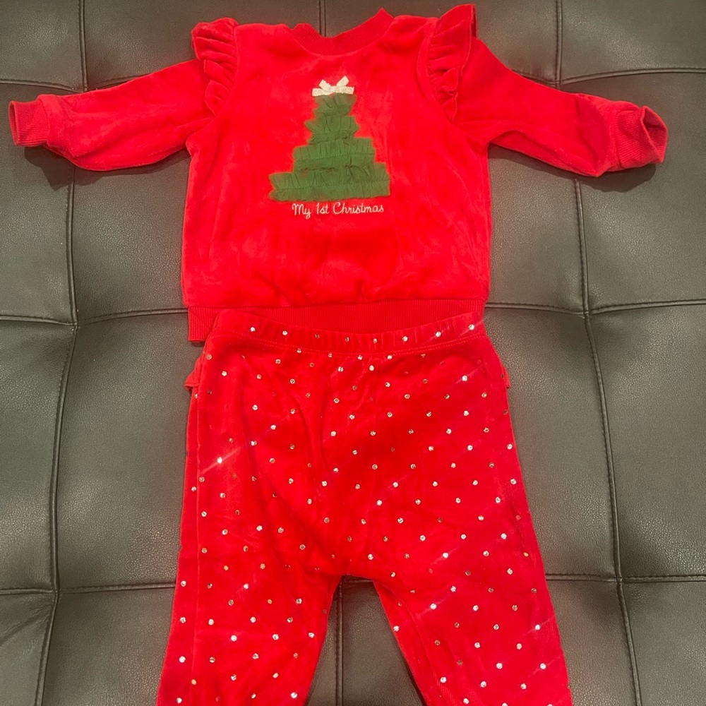 Christmas outfit-Little Me Holiday Dot Tree Velour Pant Set in red 12m